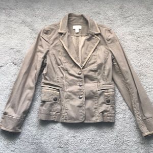 Brown and tan jacket with brown/bronze buttons.
